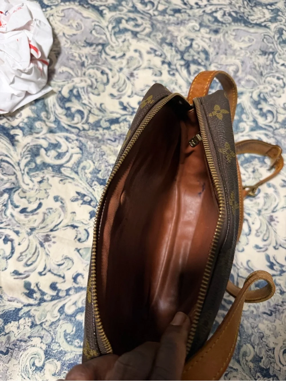 Vintage Louis Vuitton Jeune Fille GM Monogram Crossbody Bag•M1874